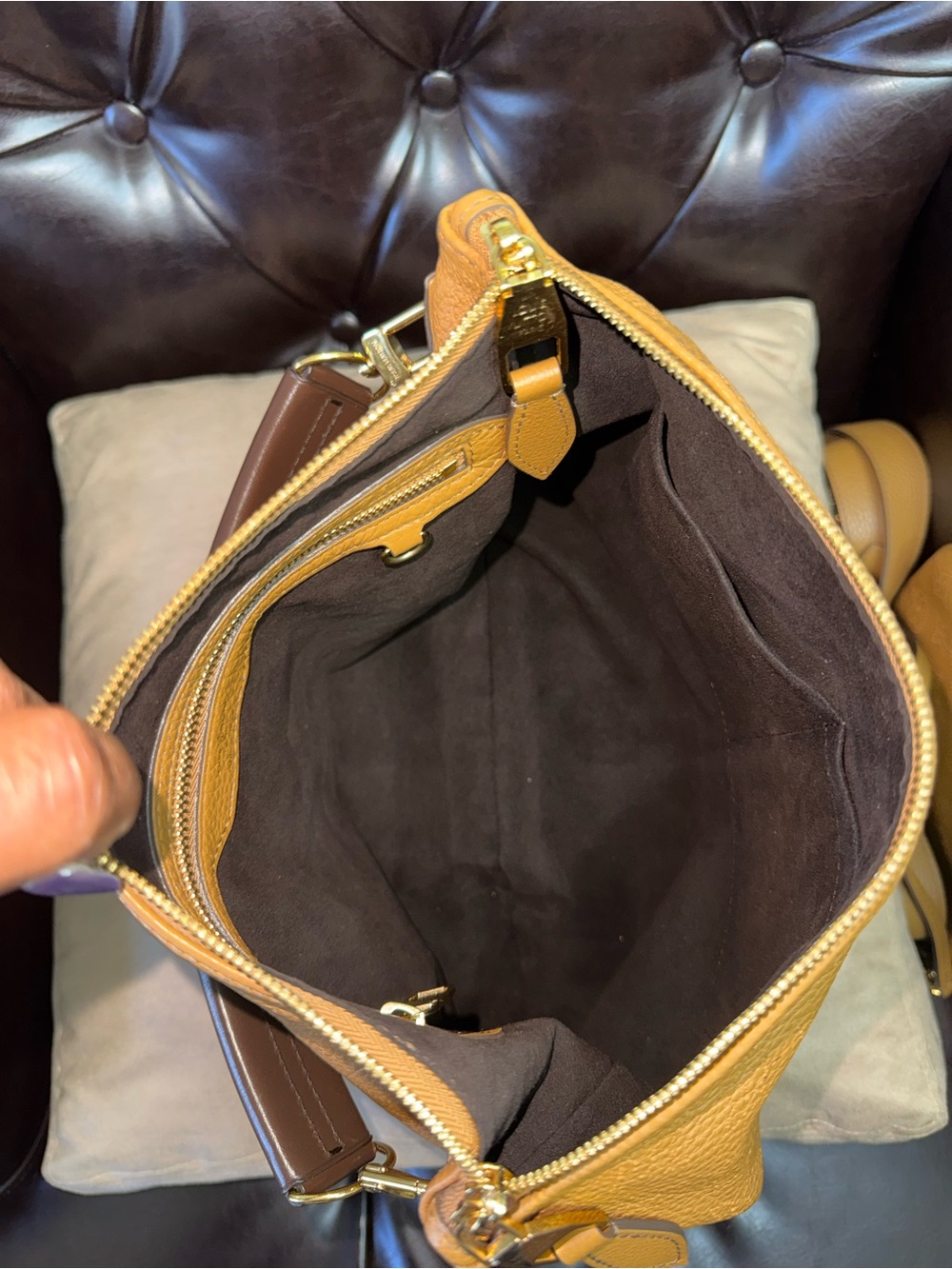 AUTH. LOUIS VUITTON MAHINA SERENE MM 2-Way Handbag/Shoulderbag-Caramel-🔥🔥 - Picture 5 of 16